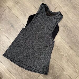 Lululemon top with built in bra